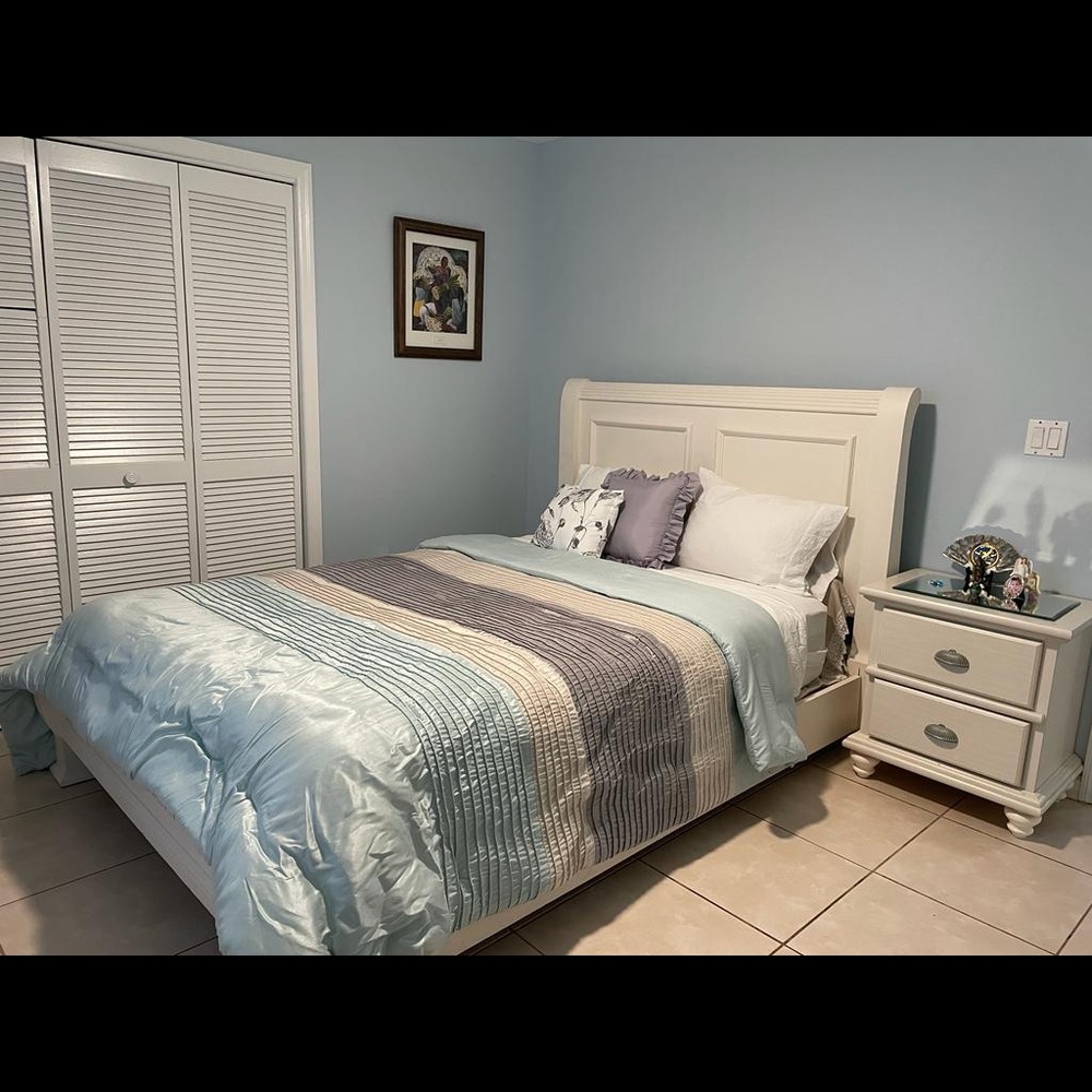 Used Comforter but in great condition